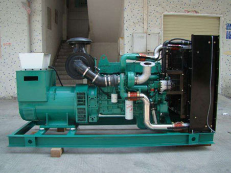 马山1100kw康明斯柴油发电机组图片 马山1100kw康明斯柴油发电机组图片
